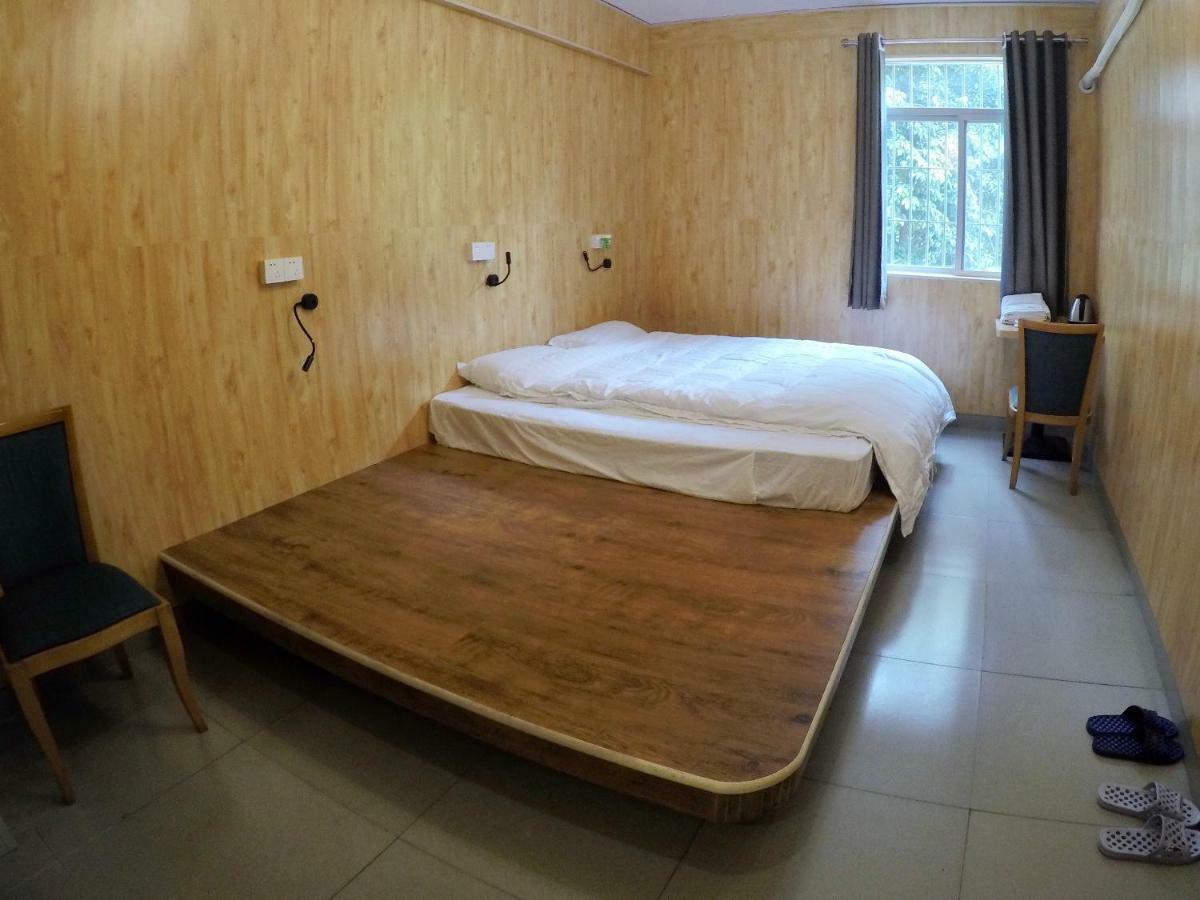 Dong Shan Gaga Hostel Quảng Châu Ngoại thất bức ảnh