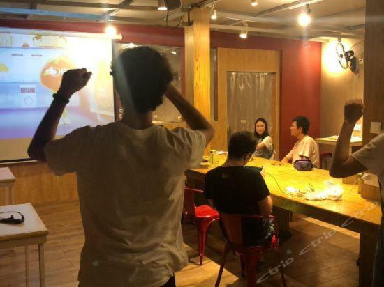 Dong Shan Gaga Hostel Quảng Châu Ngoại thất bức ảnh